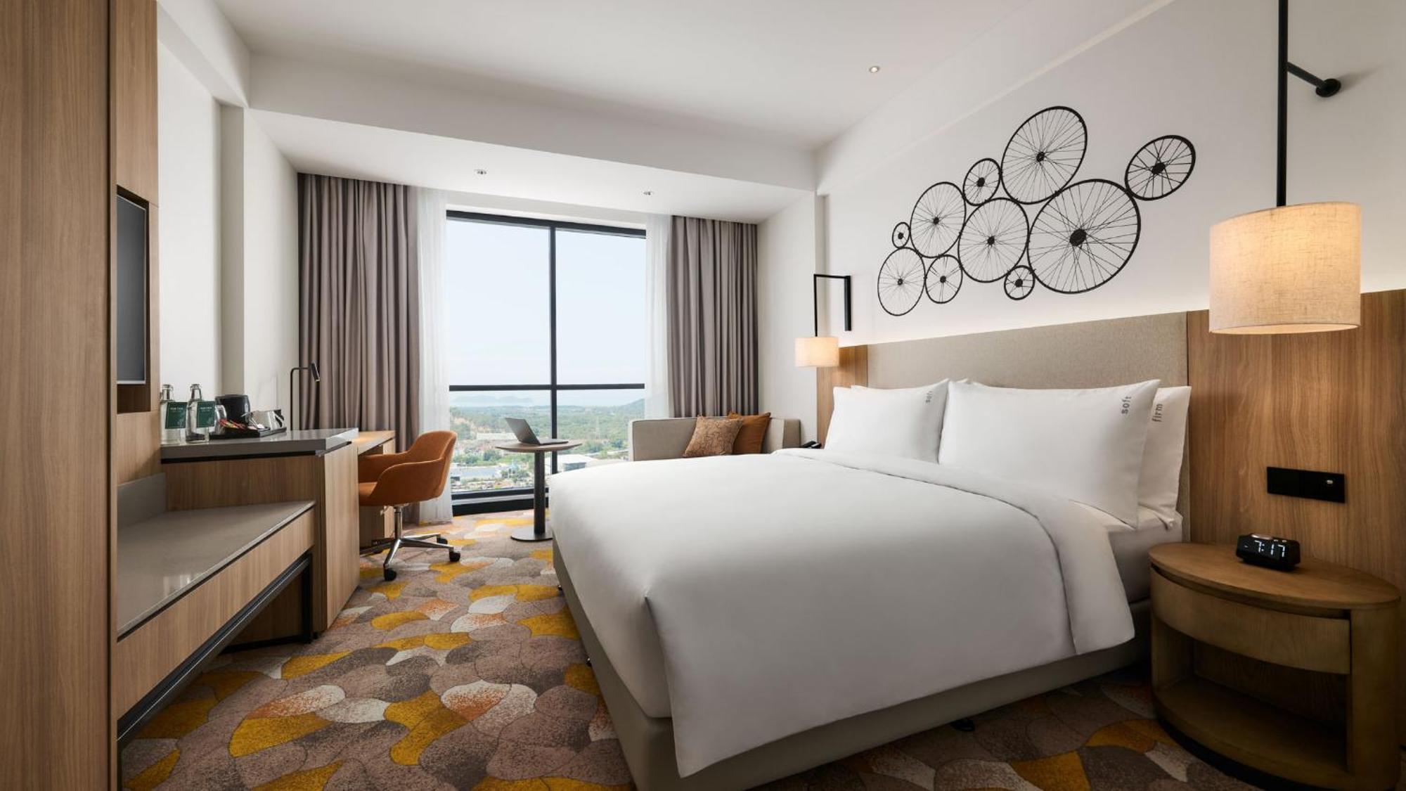 Holiday Inn & Suites Penang Prai By Ihg Bukit Mertajam Exterior foto
